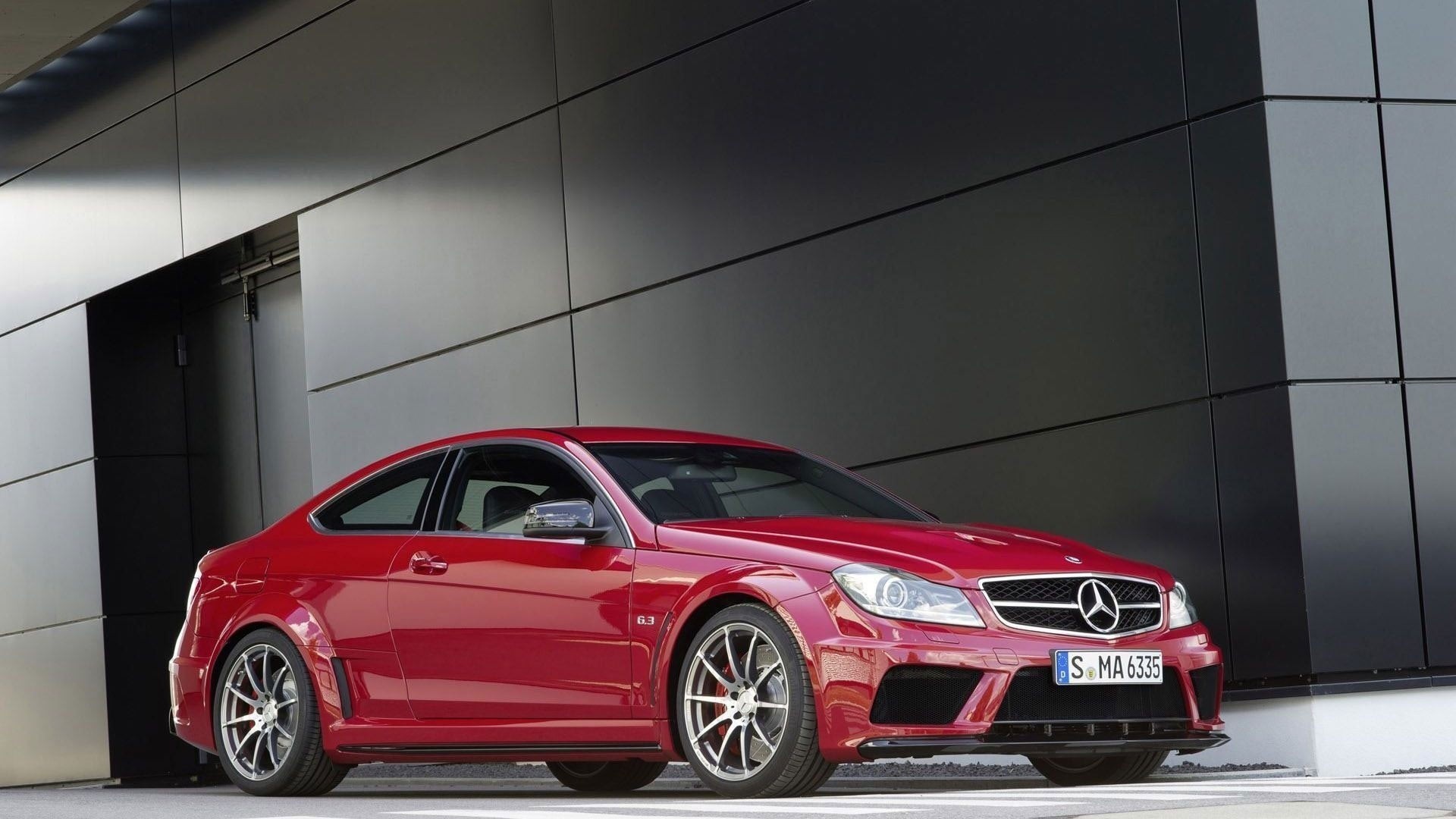 coupé mercedes rojo