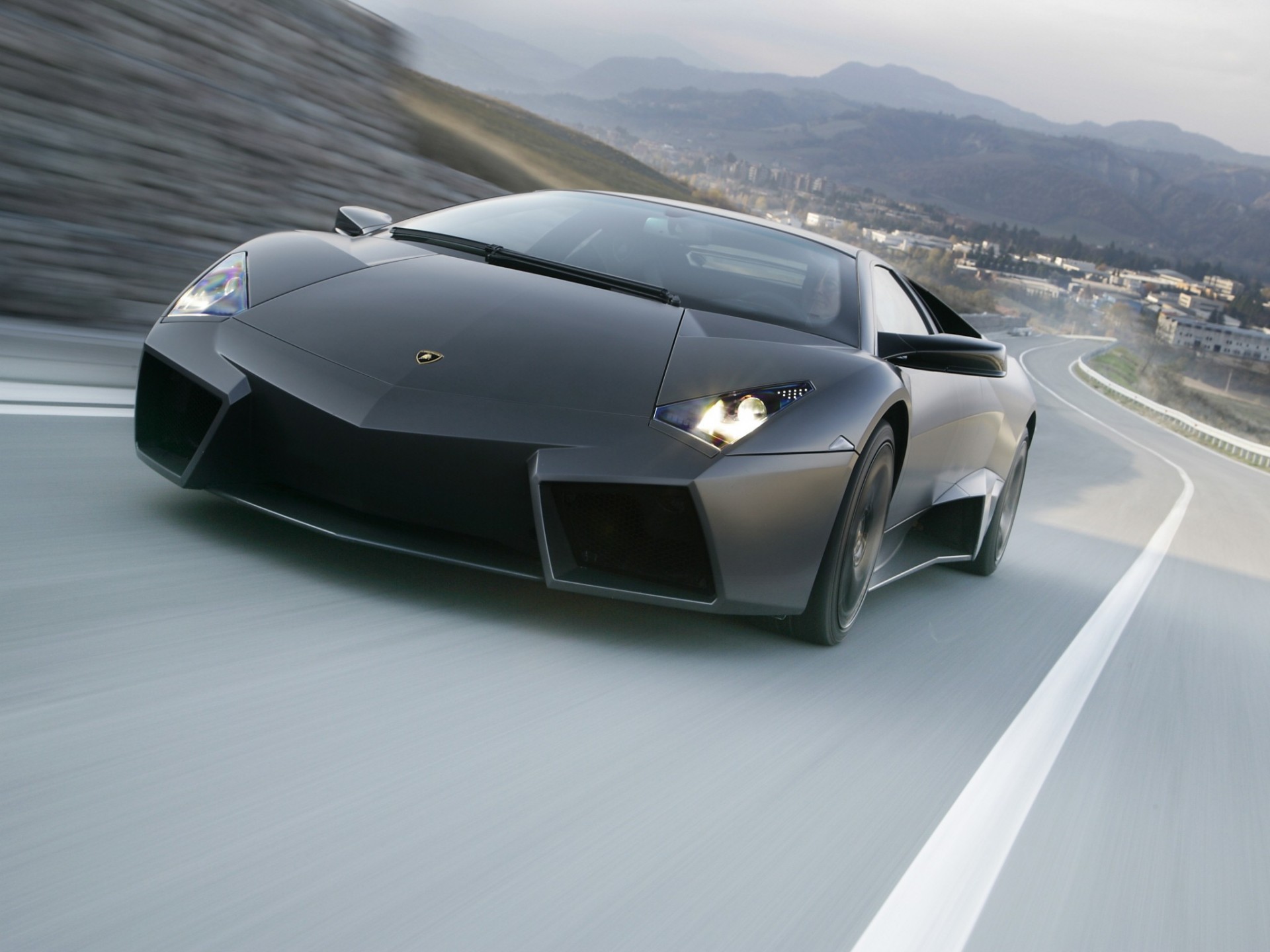 sexy reventon lamborghini cher élégant