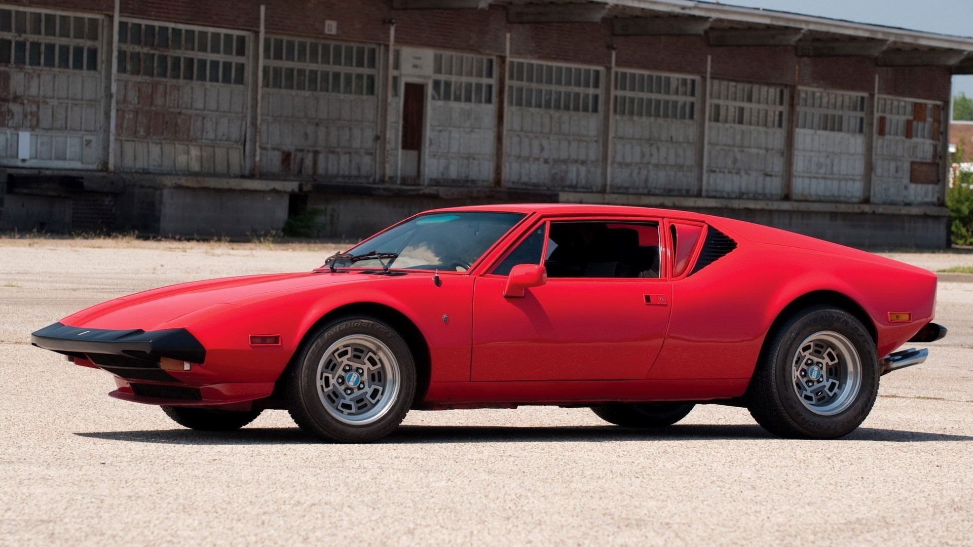 klasyczny de tomaso de tomaso pantera coupe pantera samochód sportowy