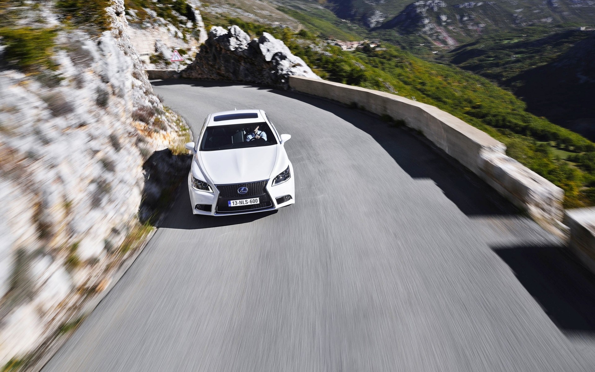 fencing lexus vehicles road bomber mountain shadow