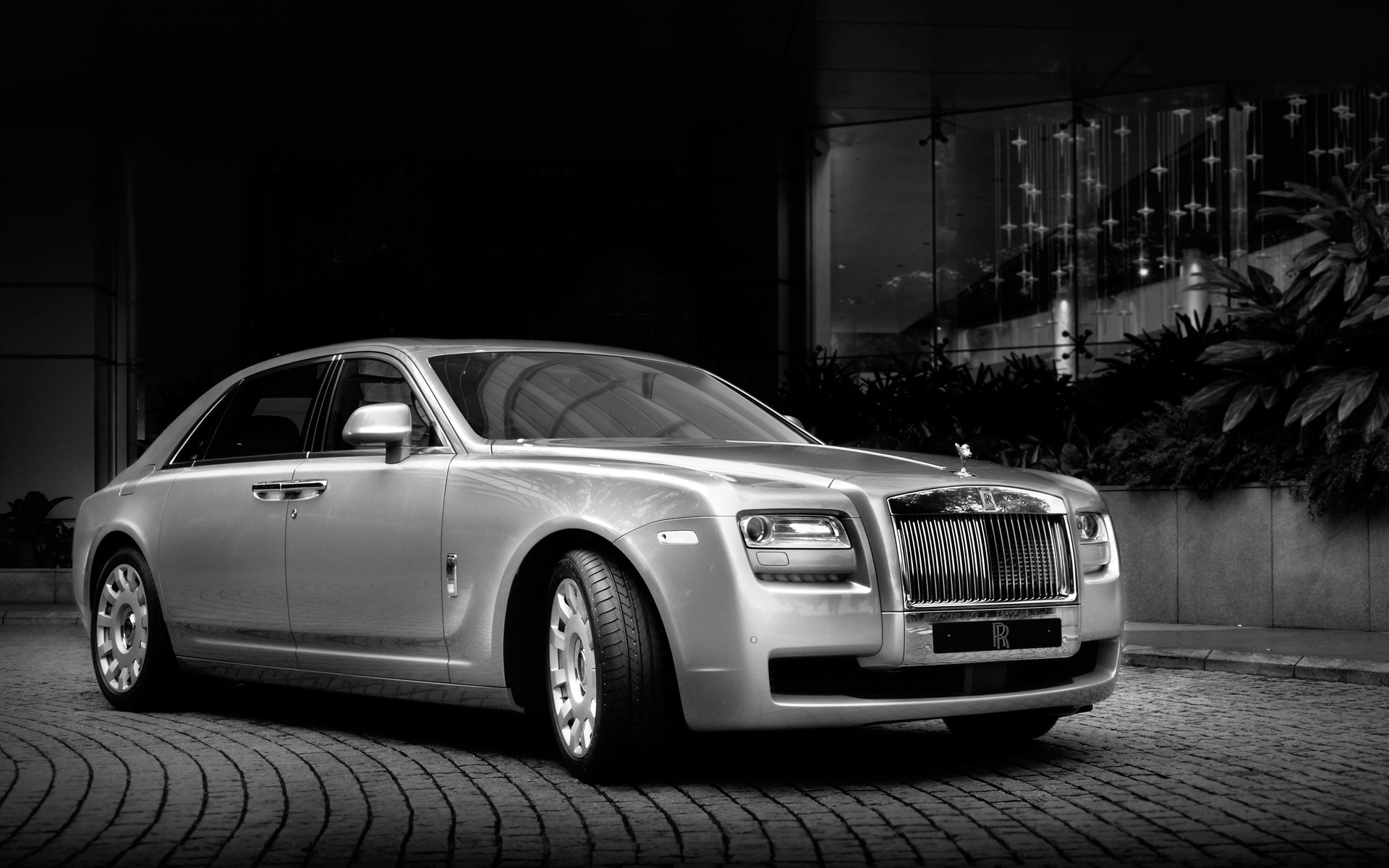 сумерки гост rolls-royce фронтовой призрак седан