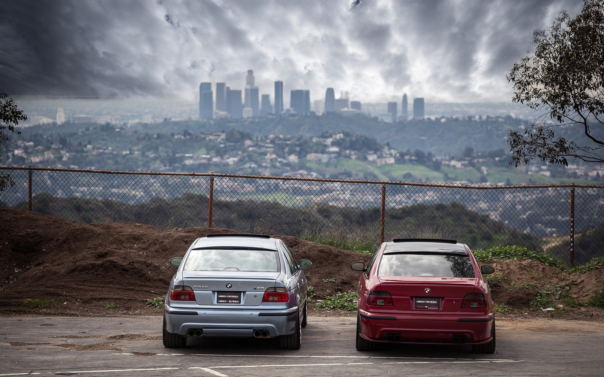 m5 e39 bmw garde-corps rouge bleu arrière