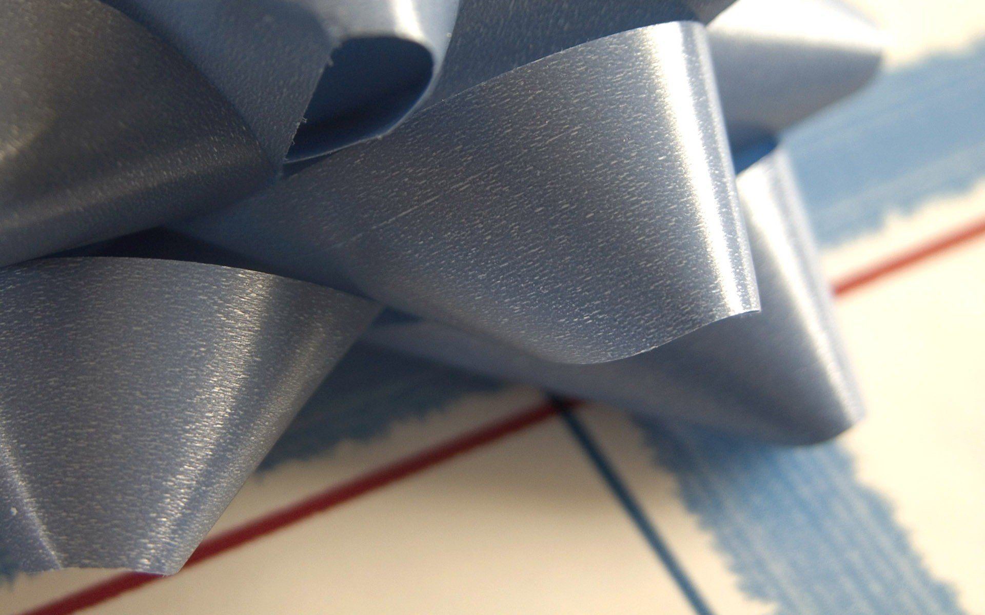 blue bow gift wrap strip