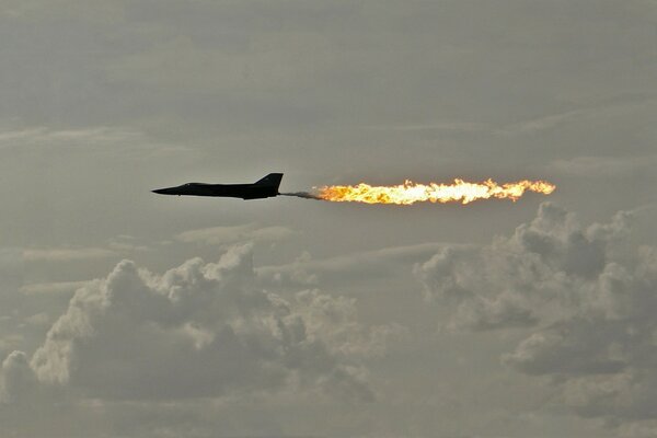 Flying aircraft with afterburner mode enabled