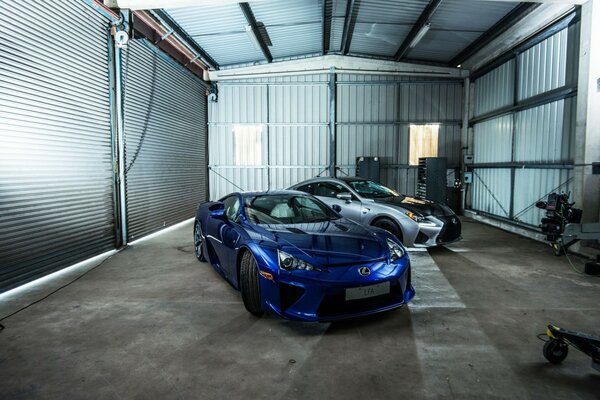 Garage complex for Lexus sports car
