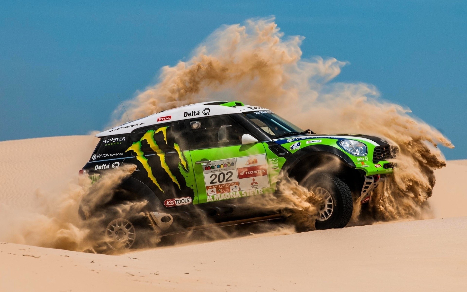 mini cooper verde x-raid rally dakar desierto