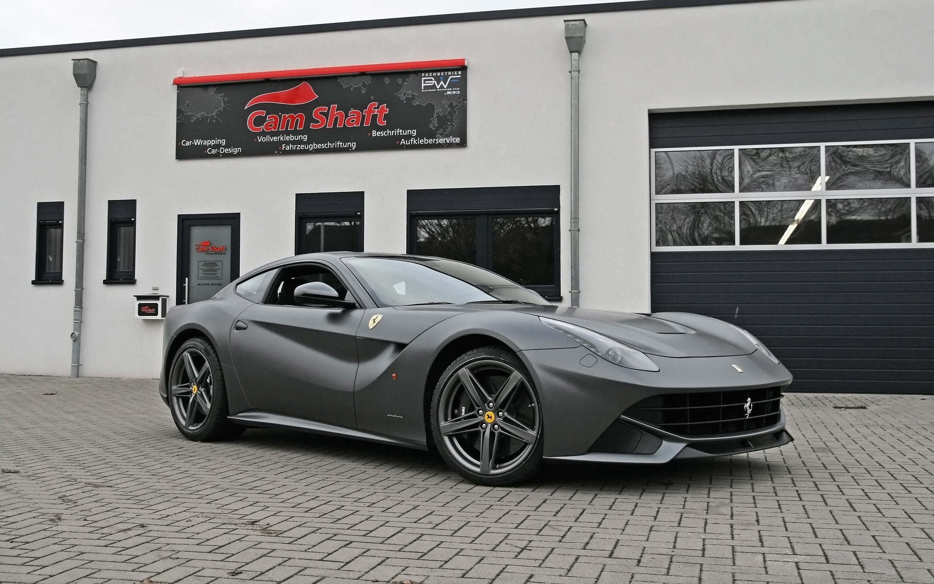 ferrari итальянский автомобиль ferrari f12 berlinetta f12 матовый серый berlinetta супер автомобиль италия