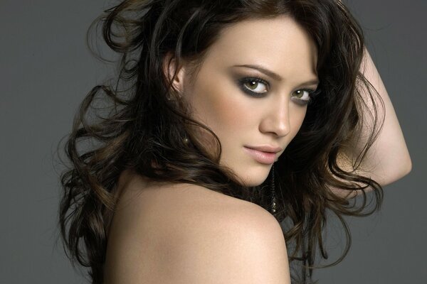 Hilary Duff s beautiful look