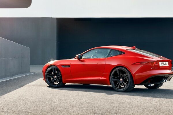 Jaguar coupe on wheels