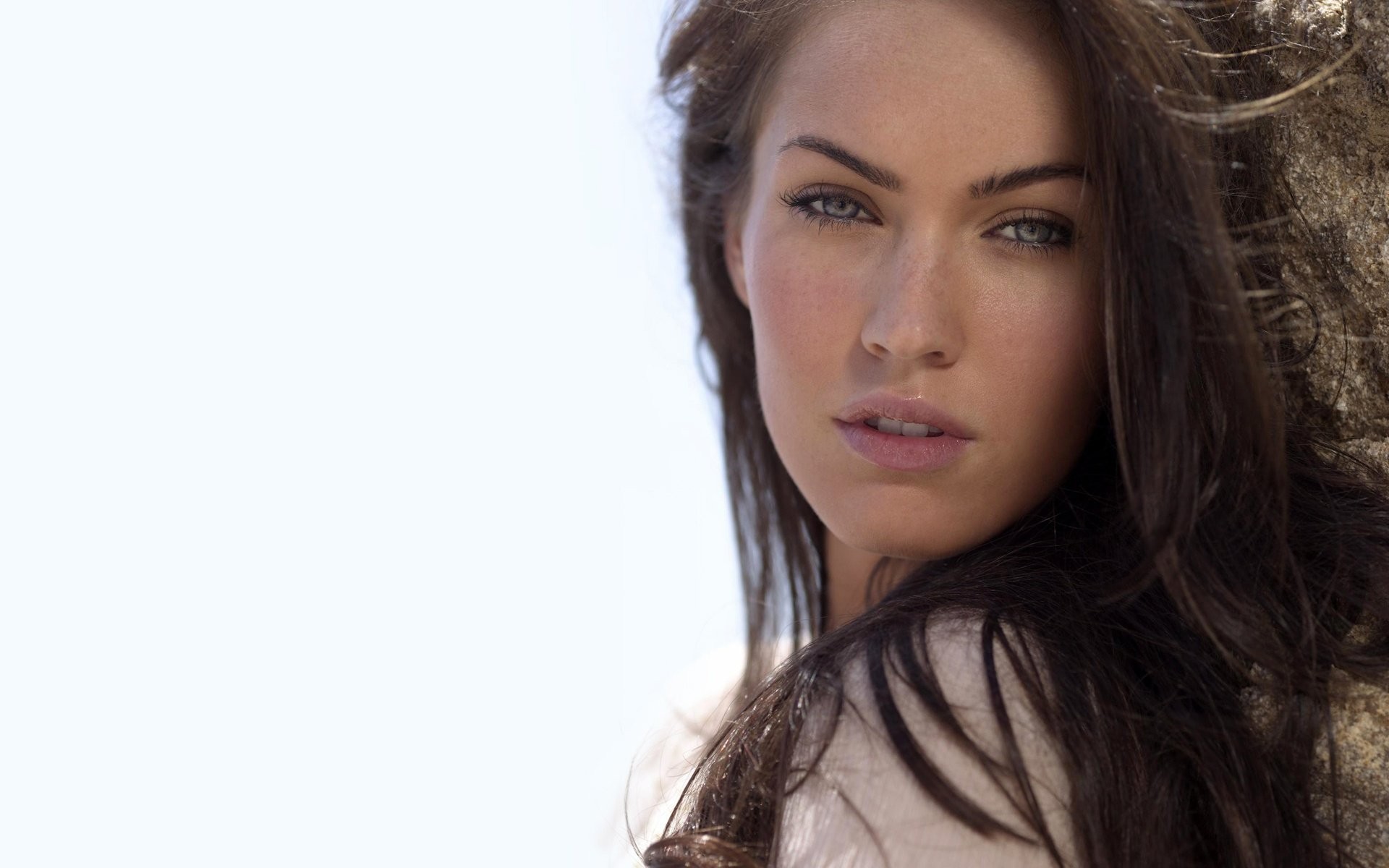 megan fox face freckle