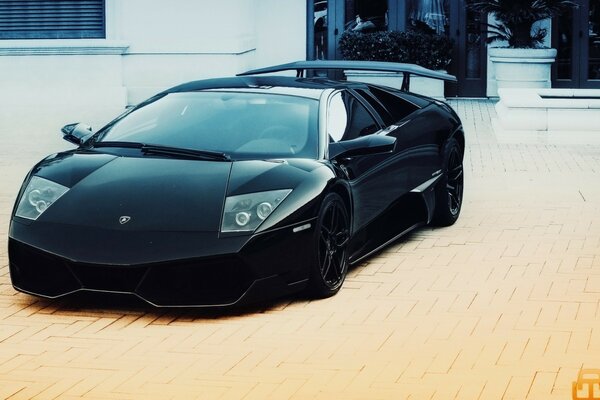 Negro deportivo Lamborghini discreto ajuste