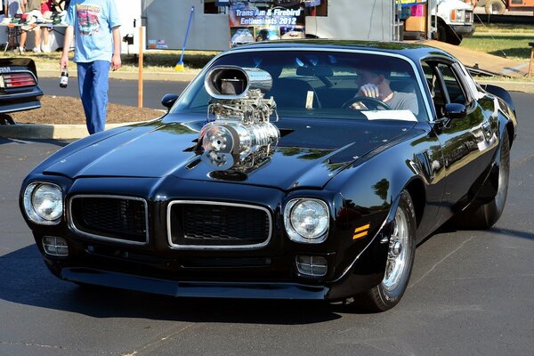 Pontiac Firebird 1975