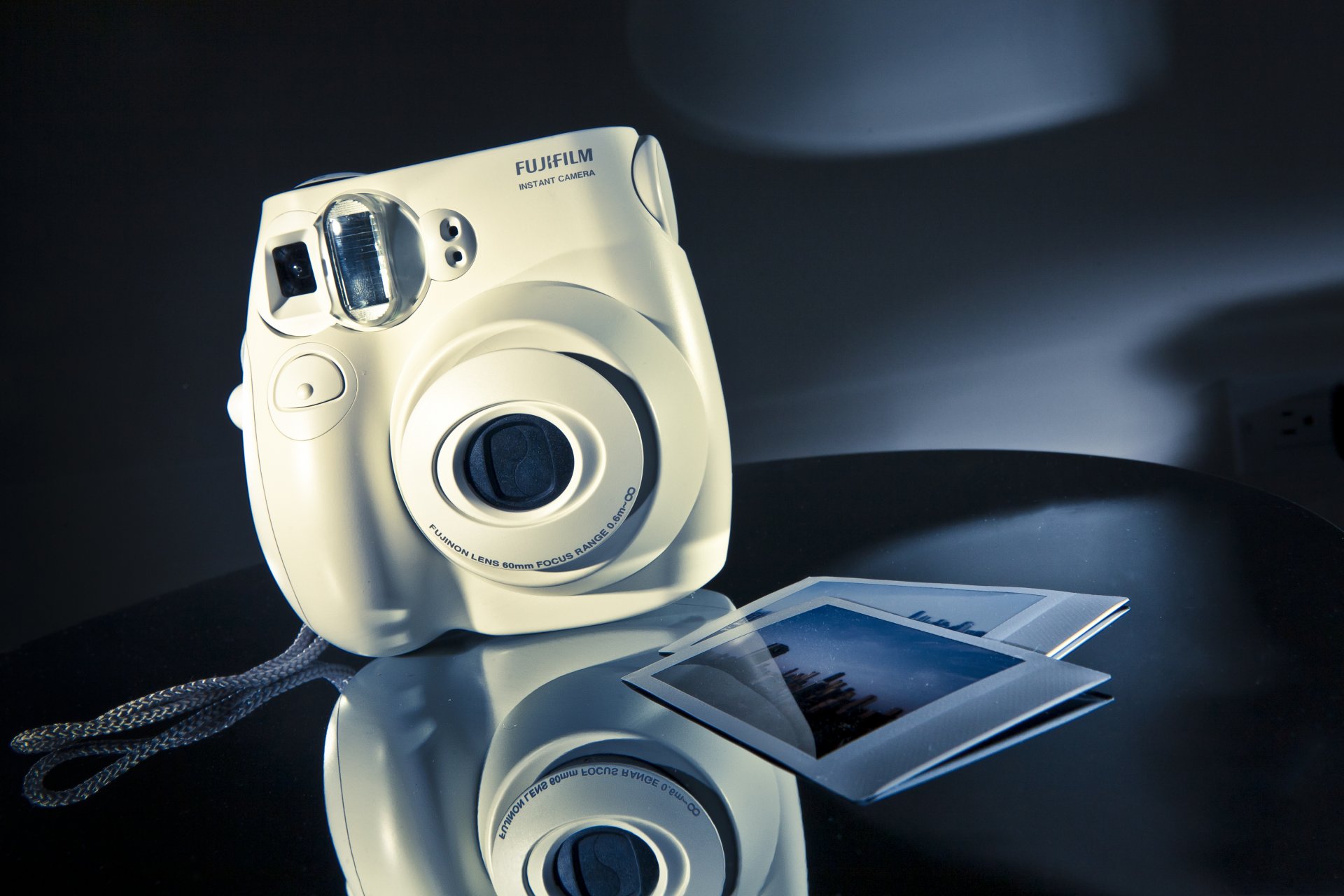 fujifilm instax mini macchina fotografica riflessione fotografia