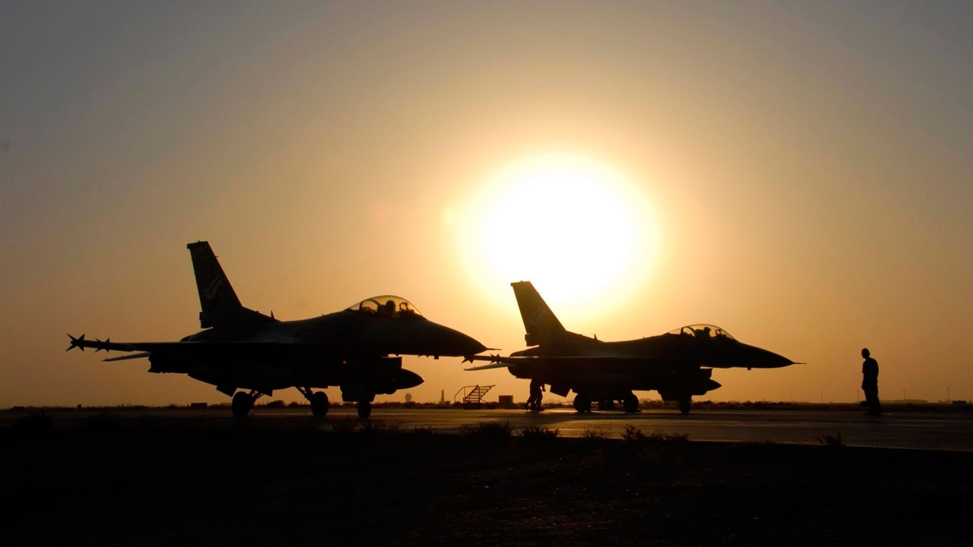 plane f-16 military sunset