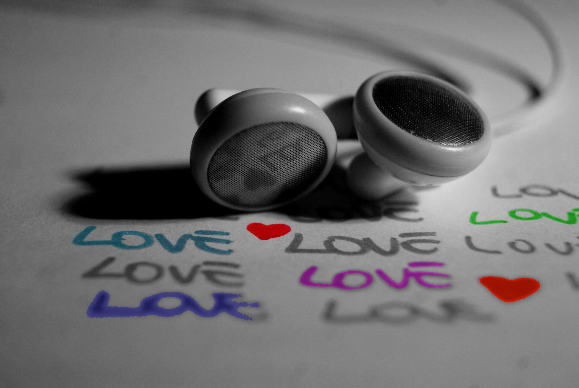 letras multicolores auriculares amor música corazones estado de ánimo