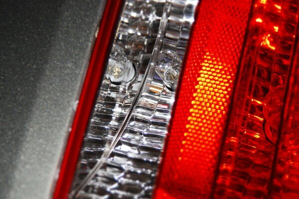 Red and light headlight on the car