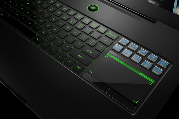 Clavier d ordinateur portable noir avec rétro-éclairage vert