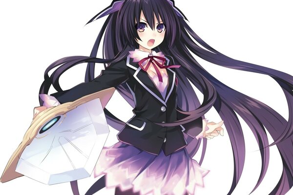 Девочка аниме с длинными фиолетовыми волосами