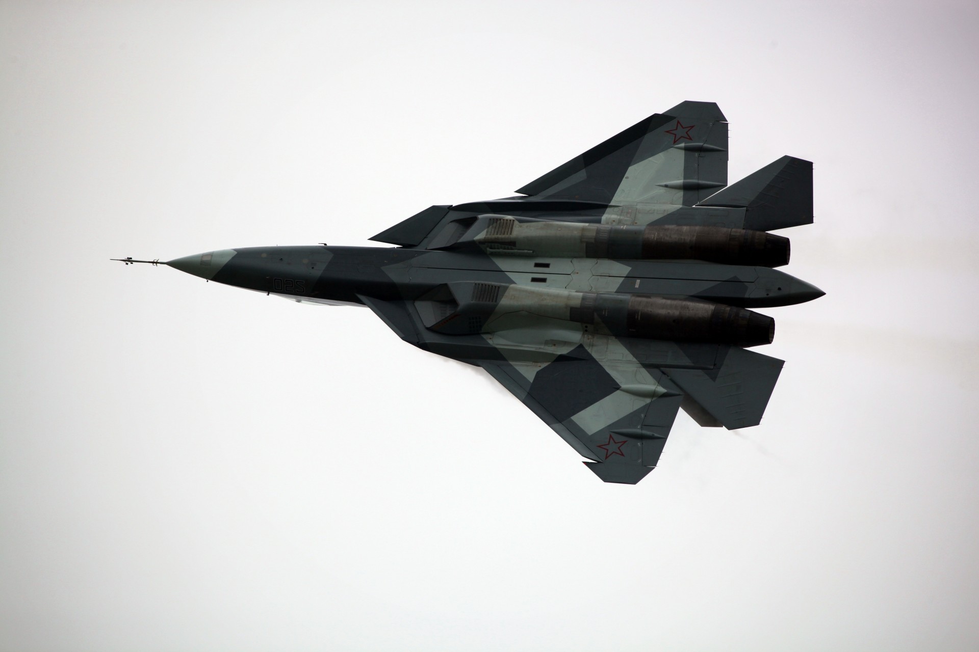 t-50 polyvalent combattant pak fa