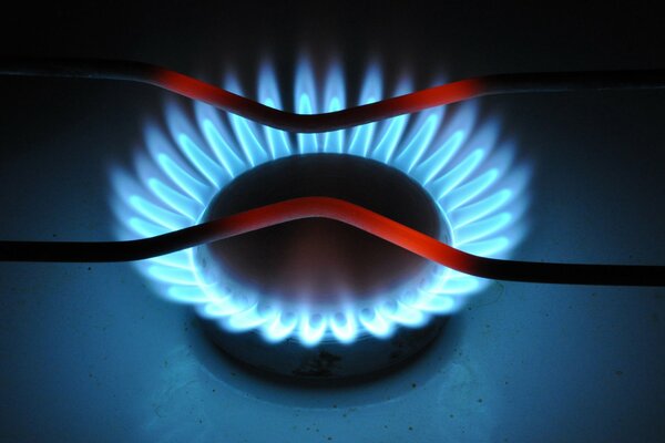 Gas burner with blue gas turned on