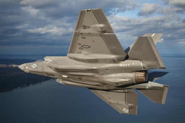 Big flying F-35 fighter in the sky