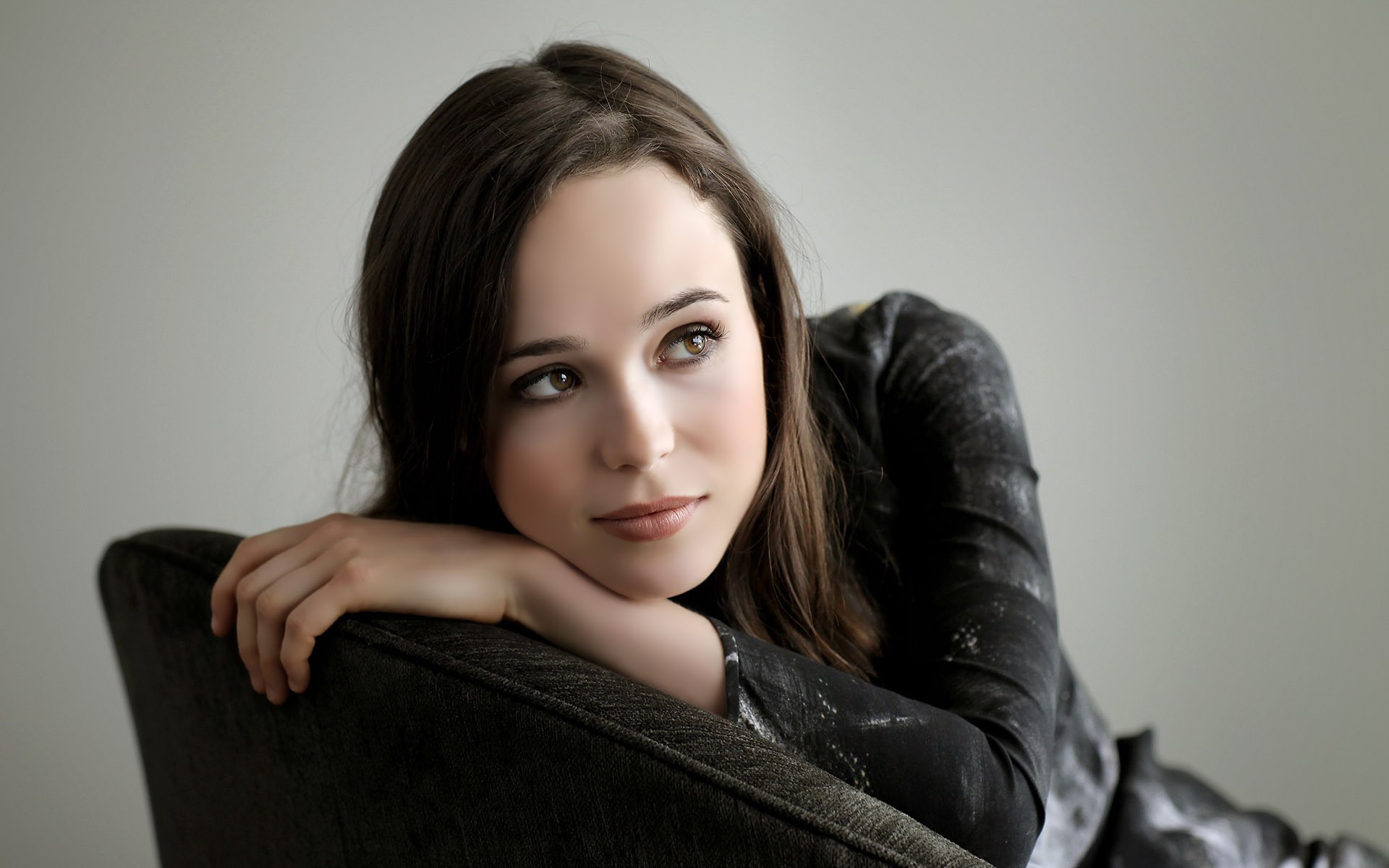 ellen page girl view