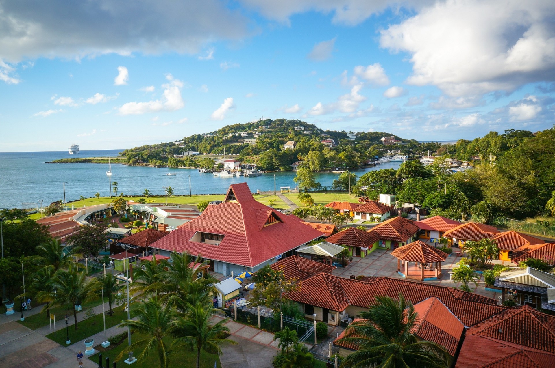 maisons mer des caraïbes paysage sainte-lucie palmiers côte panorama péninsule mer