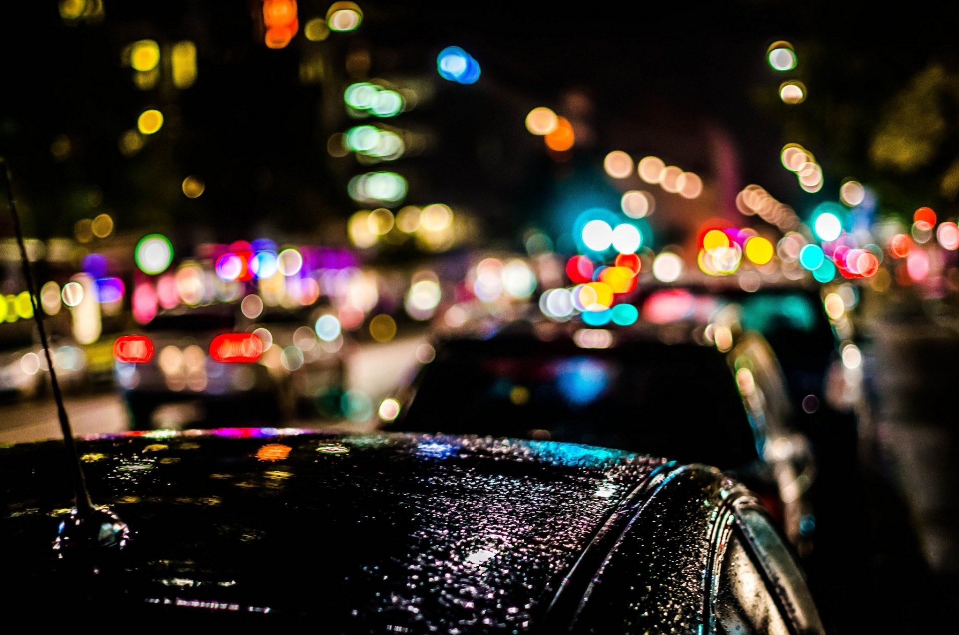 lumières nuit pluie ville bokeh voitures