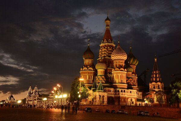 Nacht Moskau. Roter Platz. die Schönheit