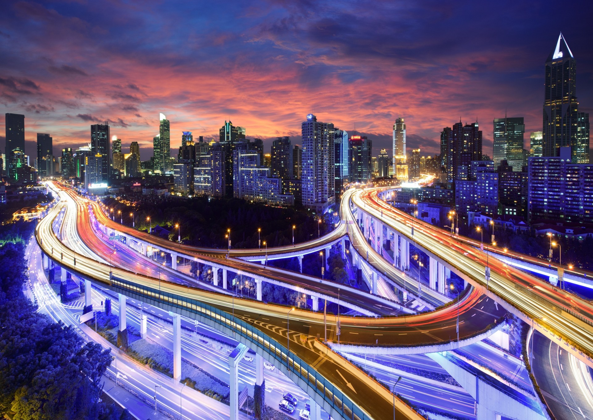 lichter straße nacht hoch hongkong bäume china asien wolkenkratzer stadt gebäude autobahn licht