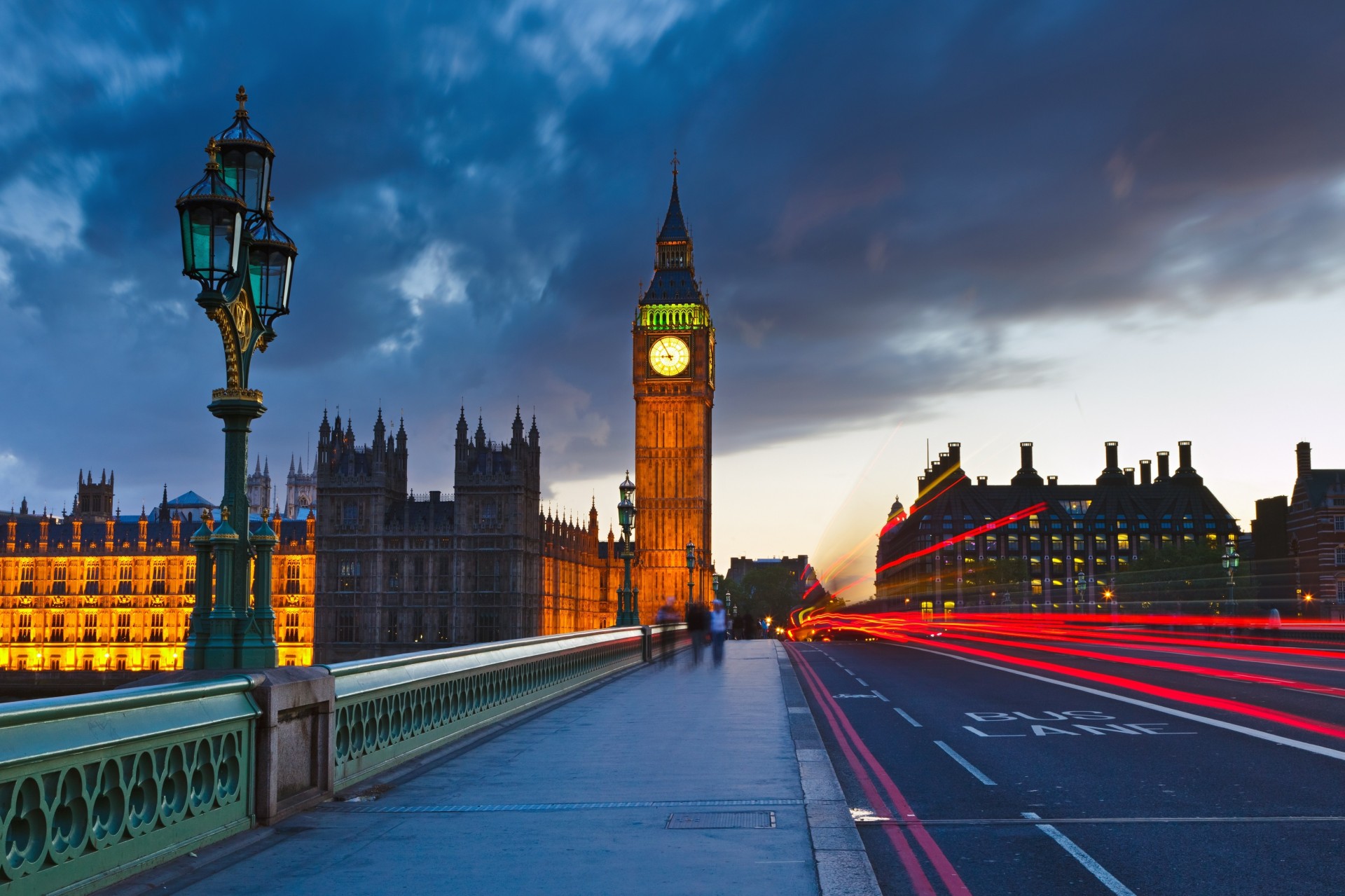 nacht westminster palace london verkehr big ben