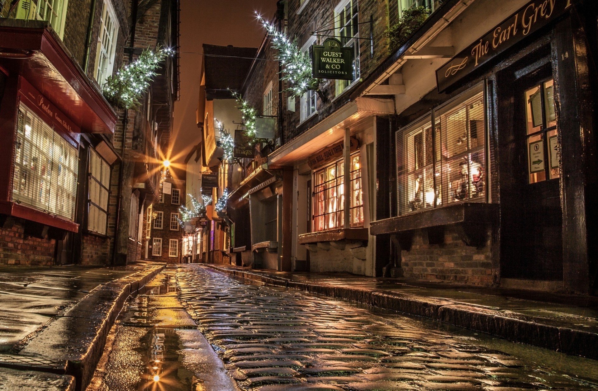 navidad inglaterra noche año nuevo ventanas calle luz camino adoquines casas