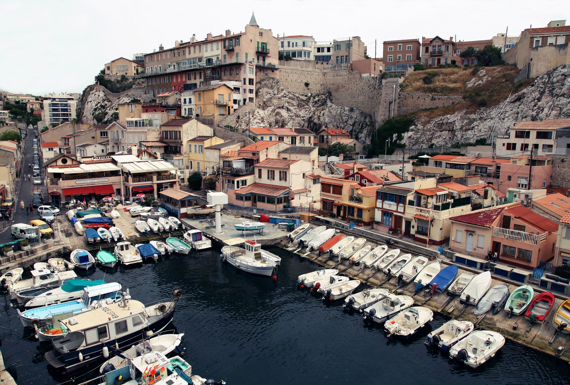 frankreich hafen qatar airways marseille hafen boote