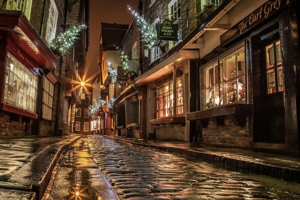 The street of England on New Year s Eve