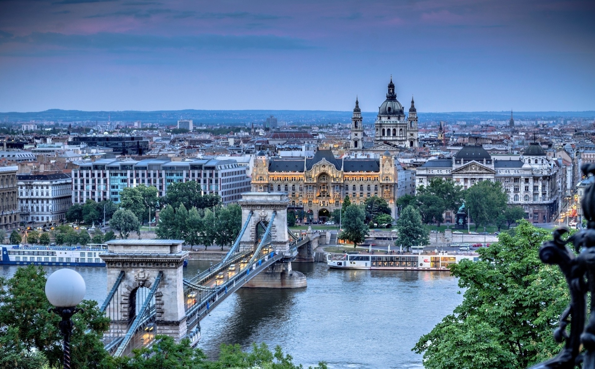 architecture rivière nature budapest hongrie ville pont des chaînes széchenyi danube