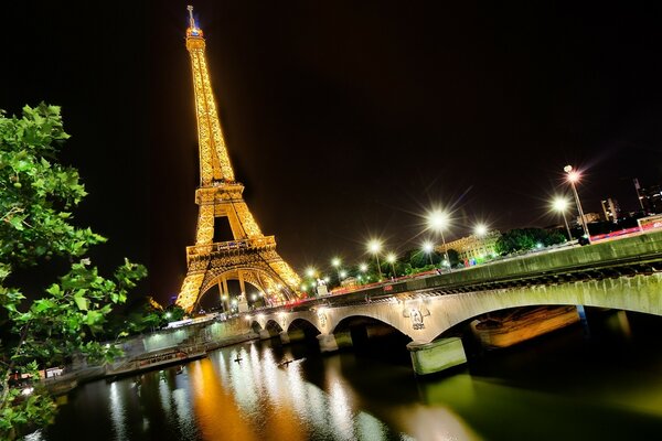 Tour Eiffel à Paris