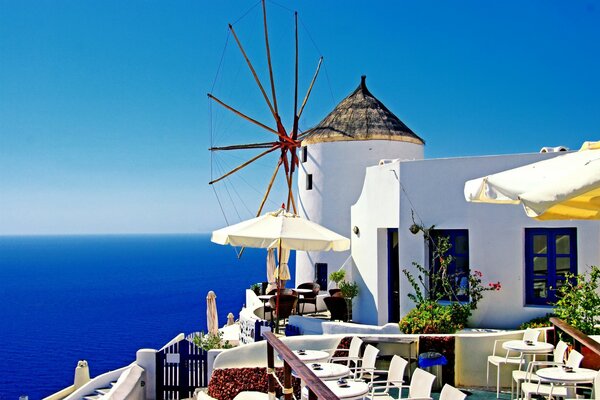 Grèce Santorin vue sur la mer