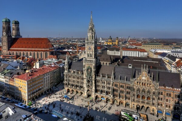 Platz in Deutschland Bayern neues Rathaus München