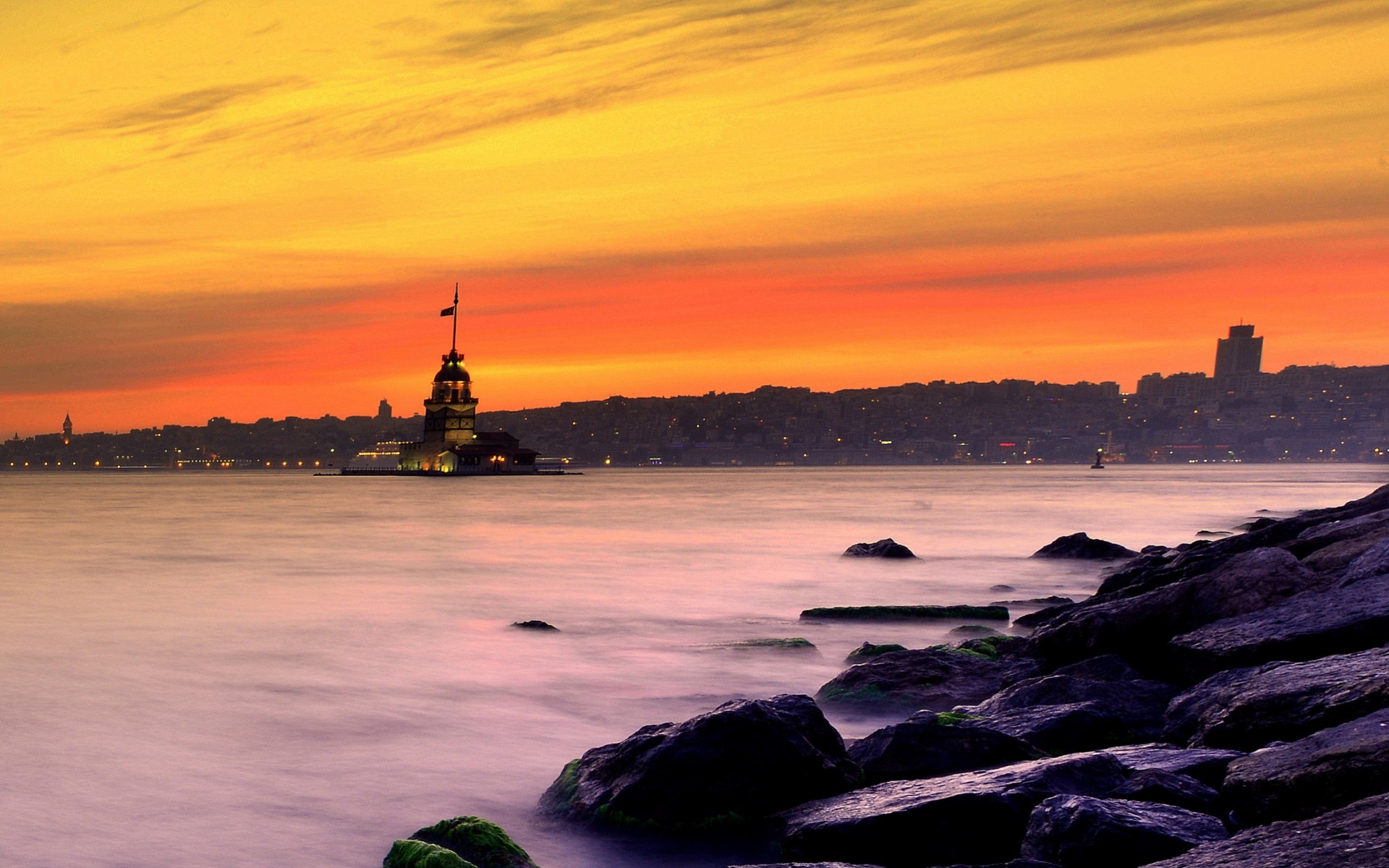 piedras mar estambul puesta de sol