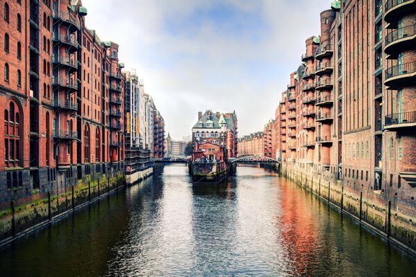 A street with houses in Germany near the canal