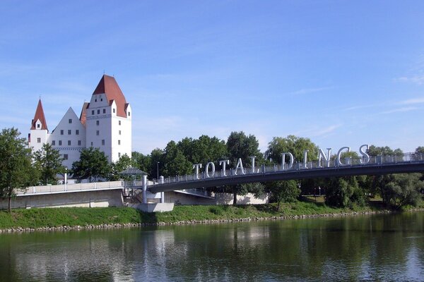 Brücke in Deutschland über der Donau