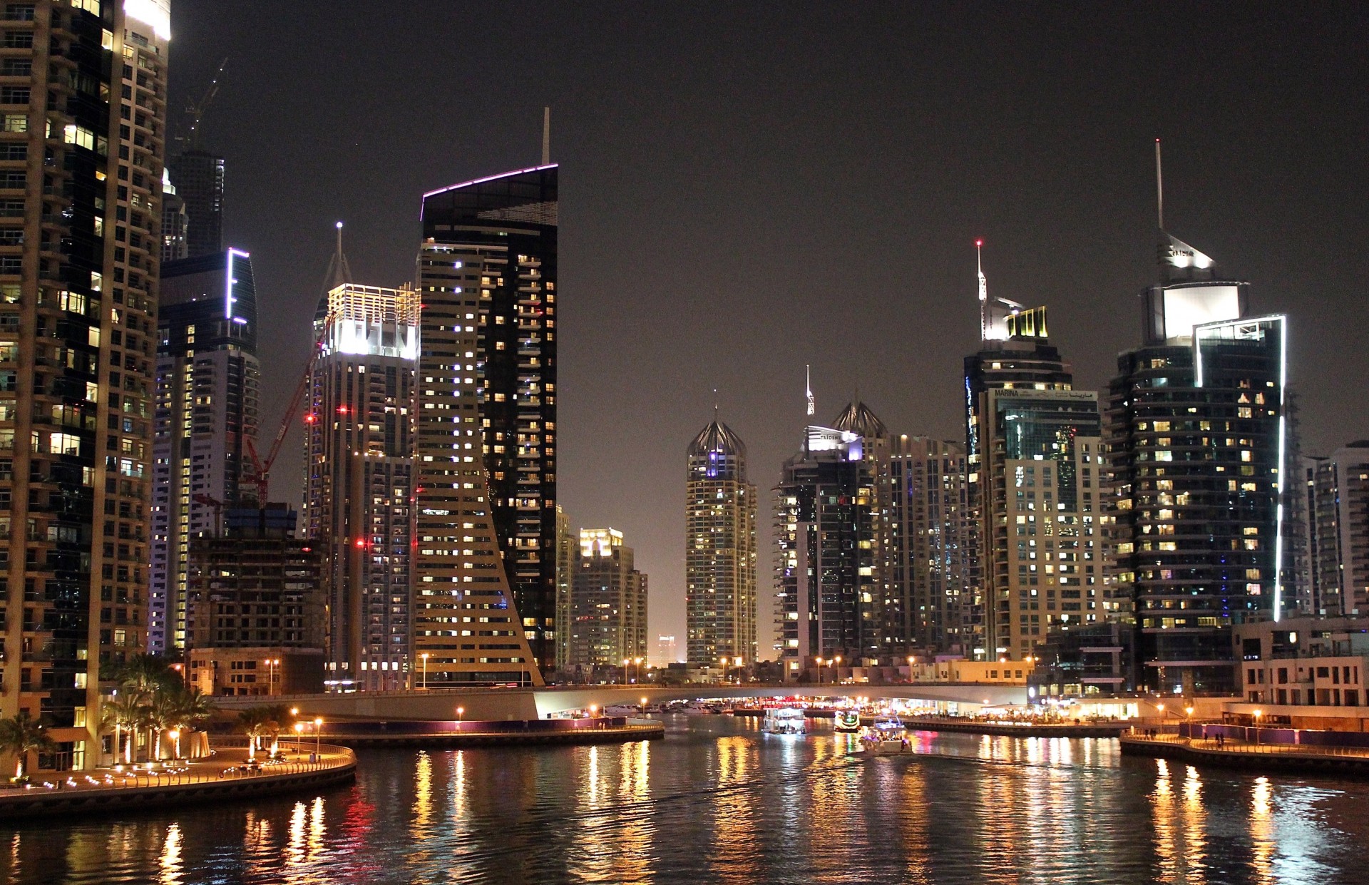 dubai noche ciudad