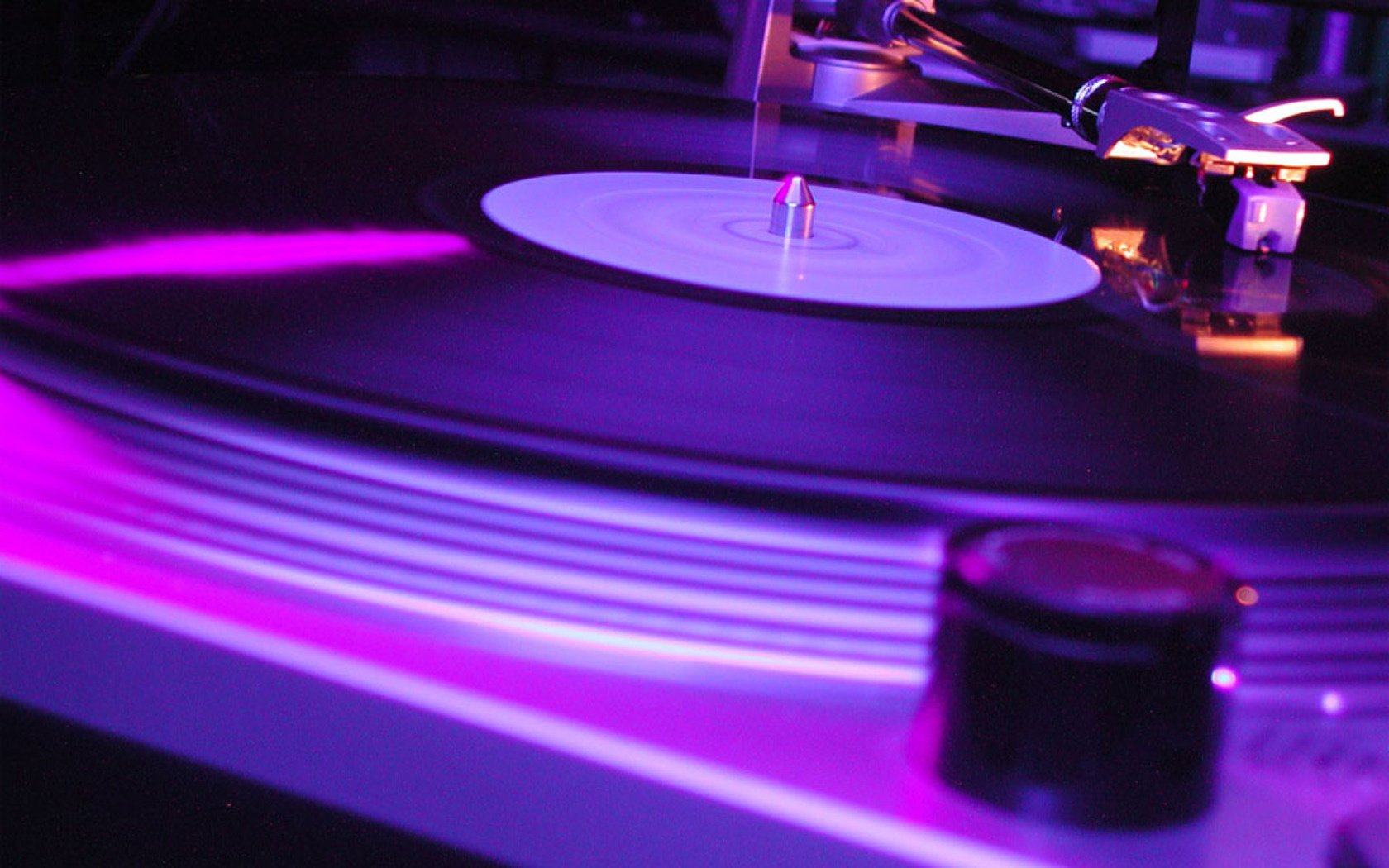 purple light vinyl record player music radio