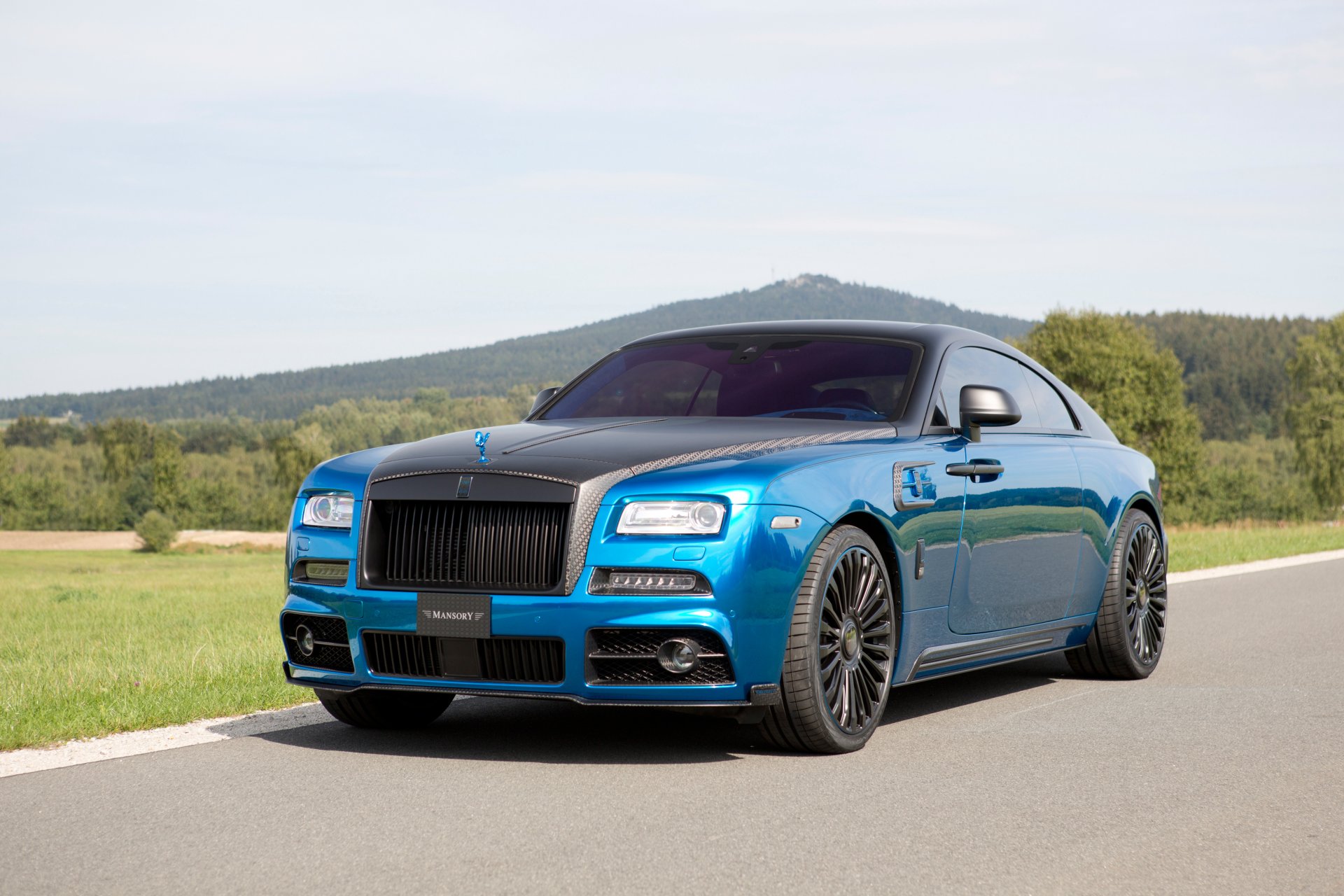 2015 г. mansory rolls-royce призрак роллсройс