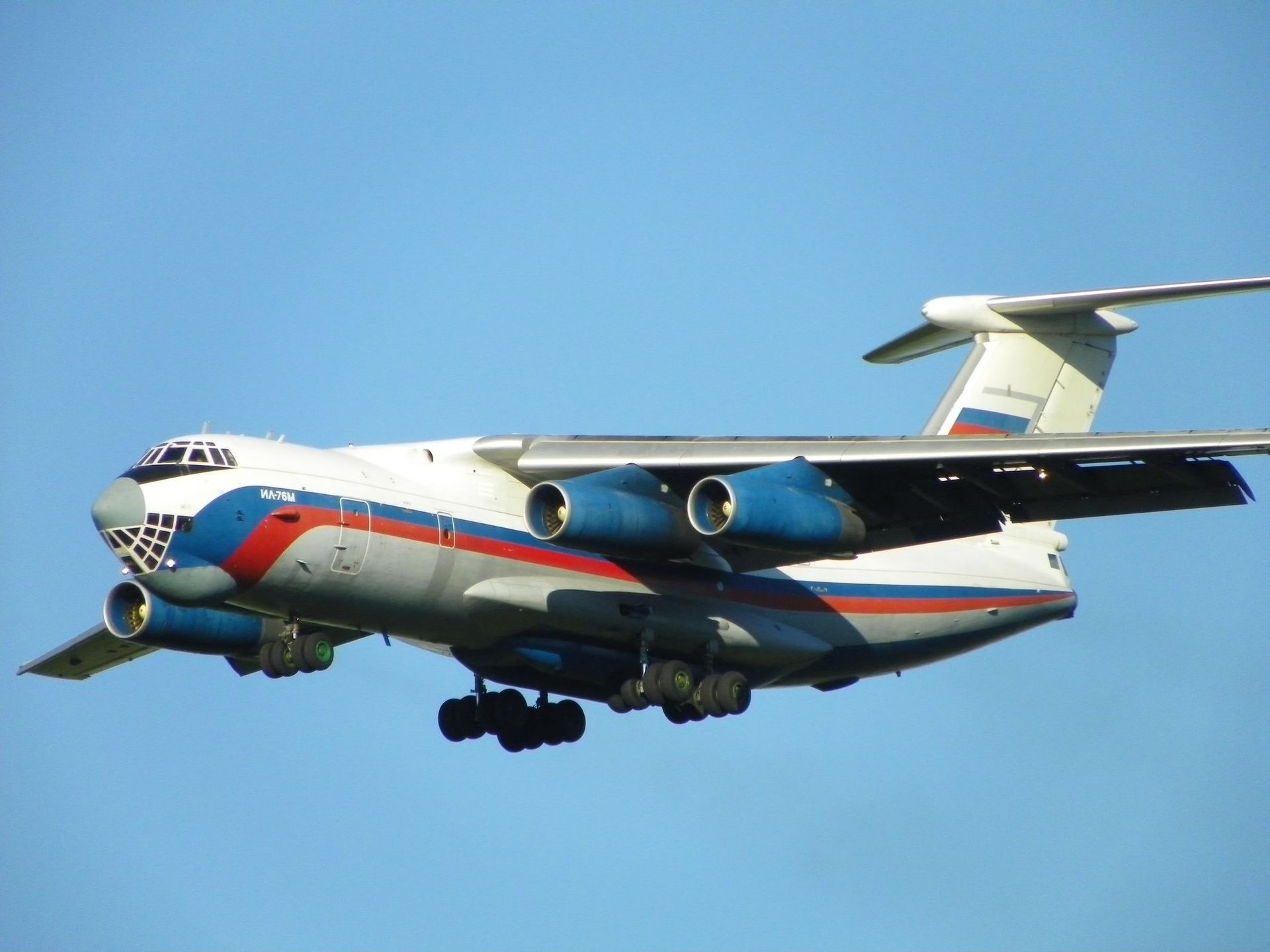 carga avión il-76