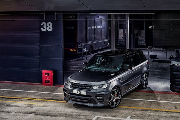 Beautiful black Range Rover 2014