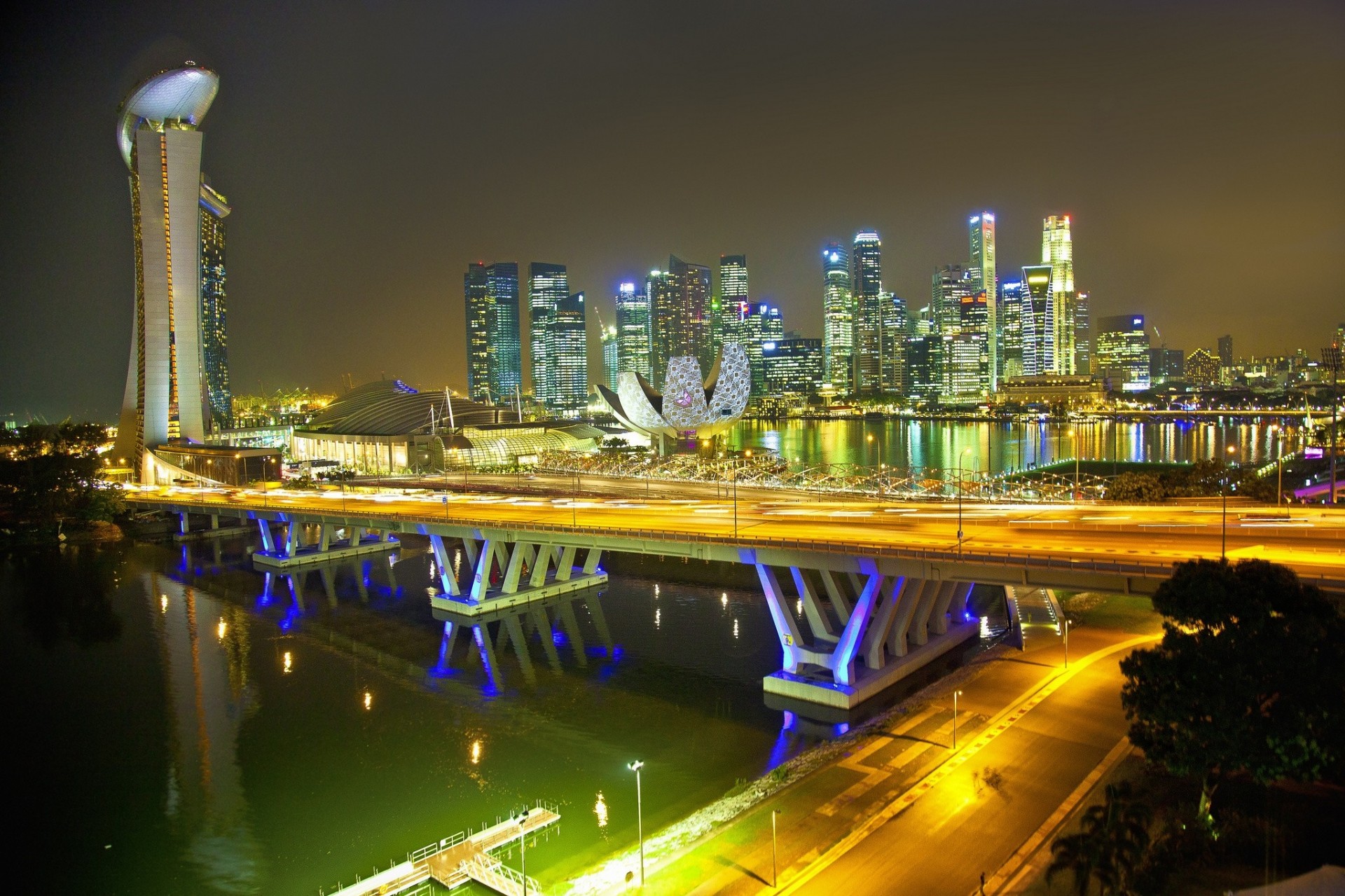 outlines night town singapore