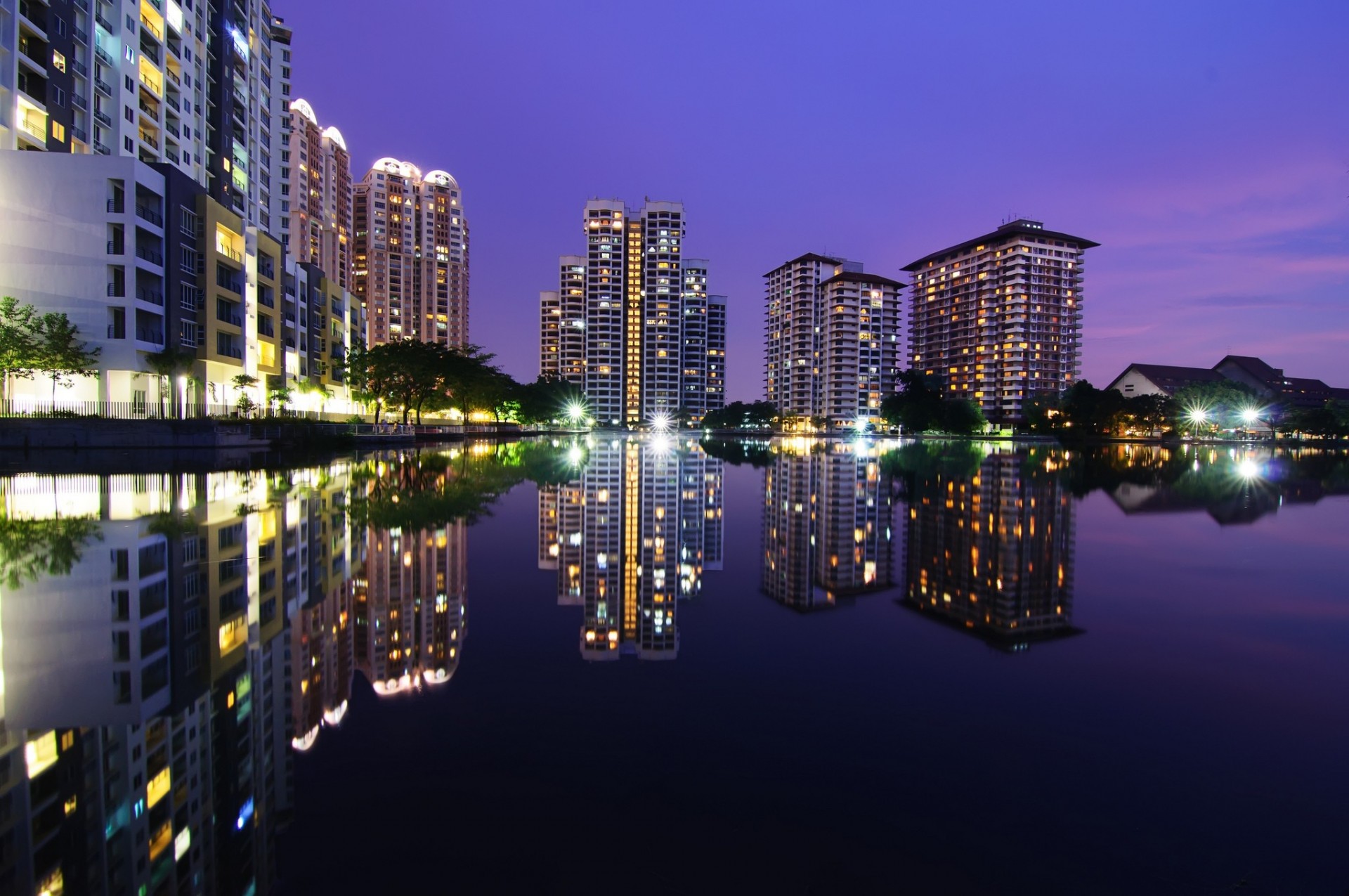 malasia noche árboles rascacielos kuala lumpur casas