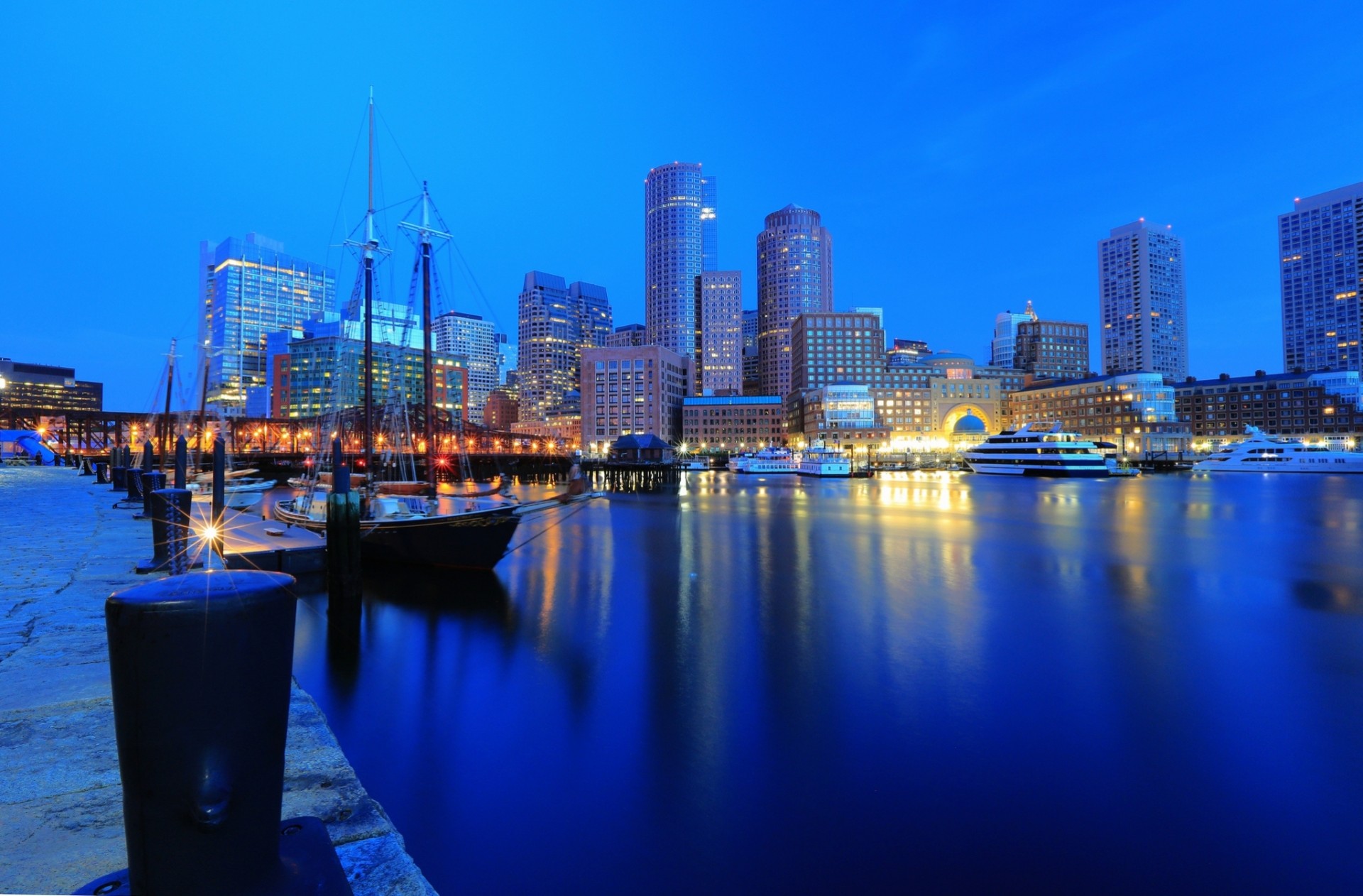 yachts port boston bâtiment quai ville de nuit promenade