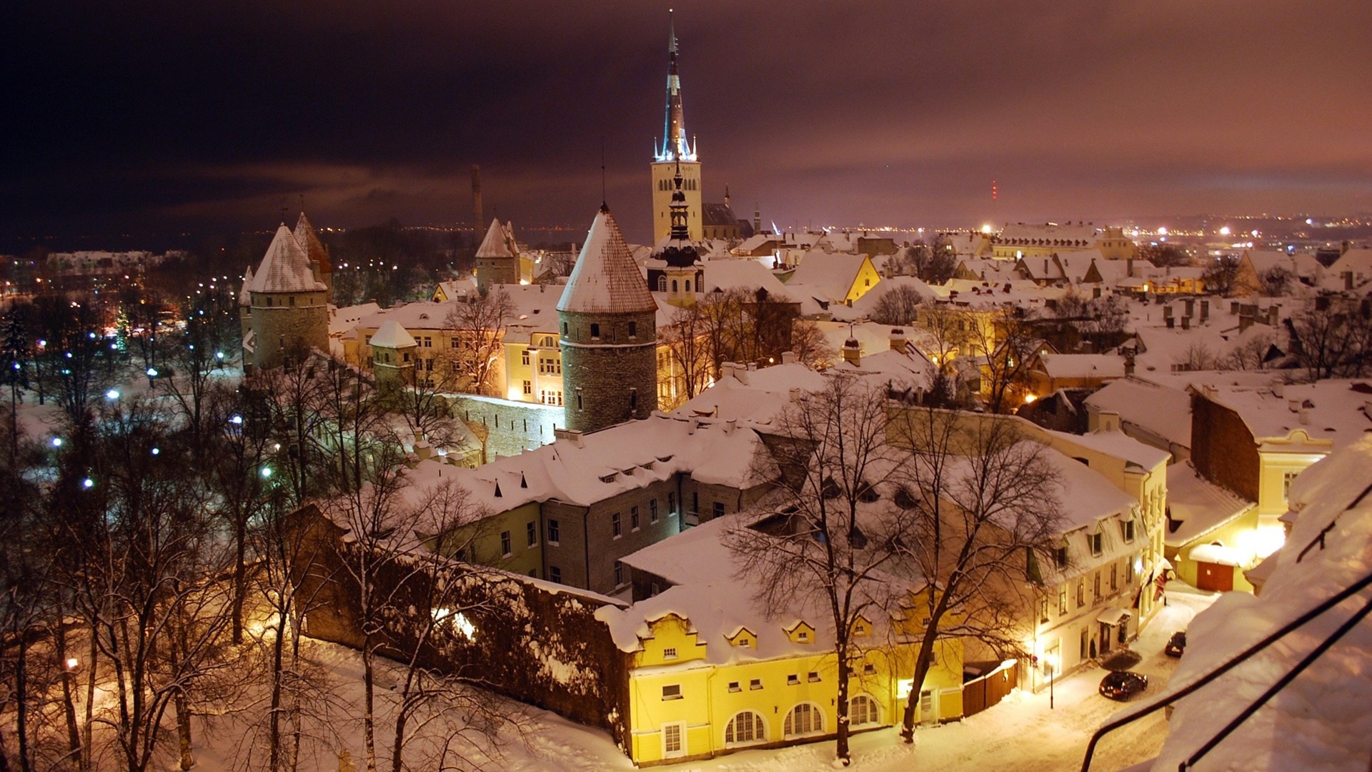 noche tallin invierno